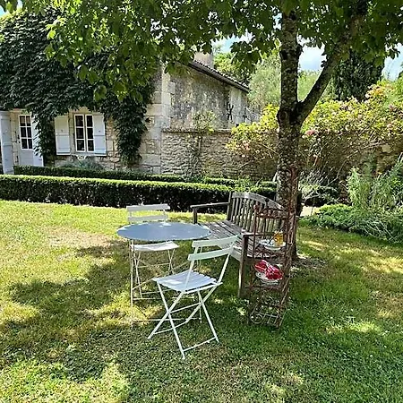 Bed & Breakfast La Laiterie Du Logis 3*